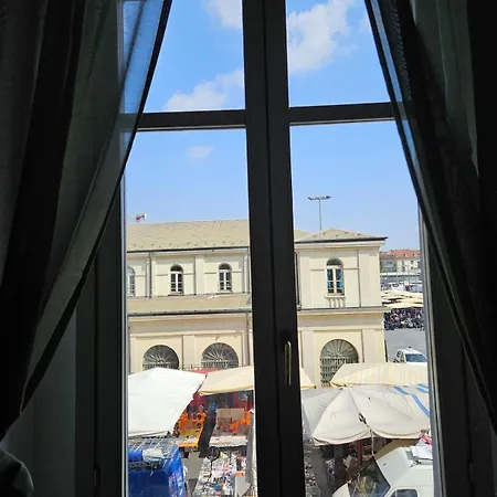 Portico Juvarra * Turin